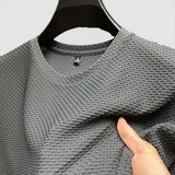 EINAR 着心地の良いクルーネックTシャツ