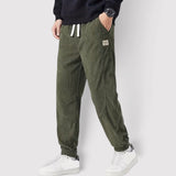 TRAVEON 軽量コーデュロイパンツ