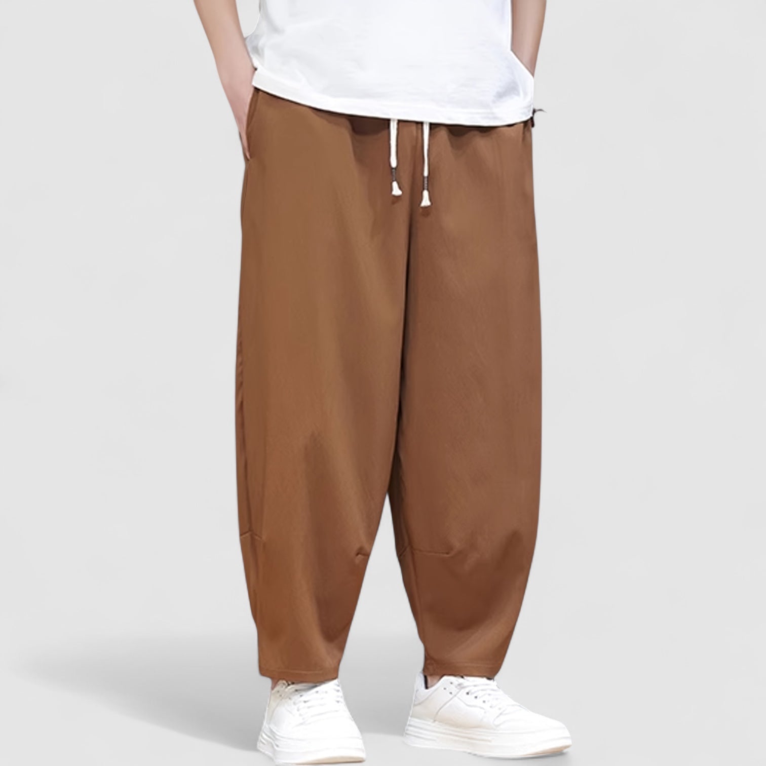 HEIN 快適なゆったりフィットのパンツ